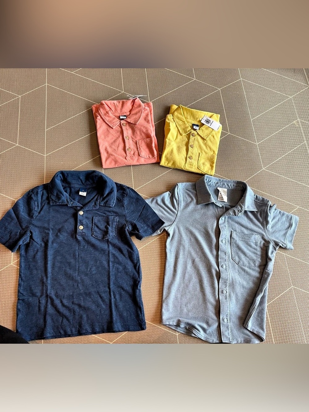 Lot of Old Navy + All in motion Kids Polo Shirts Size 5